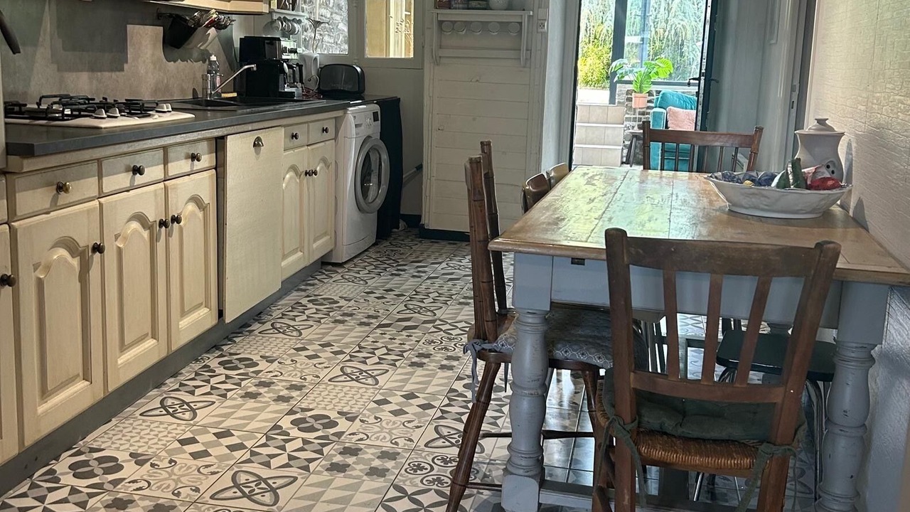 Photo of Kitchen in Menil-Hubert-sur-Orne