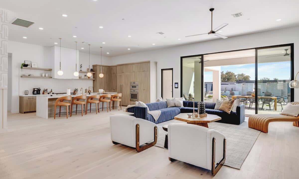 Photo of Bedroom in Paradise Valley Ranchos
