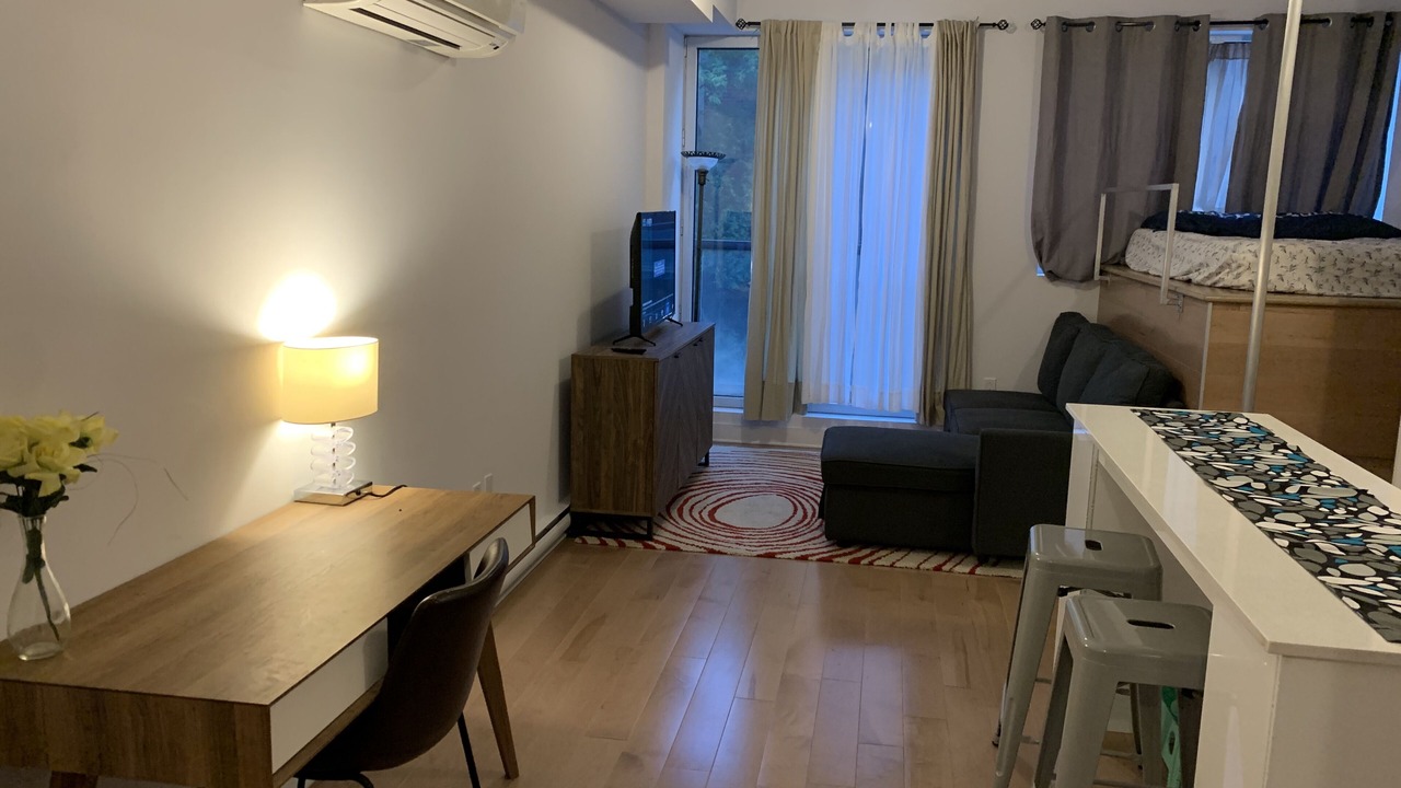 Photo of Bedroom in Latin Quarter