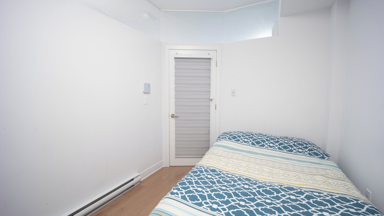 Photo of Bedroom in Latin Quarter