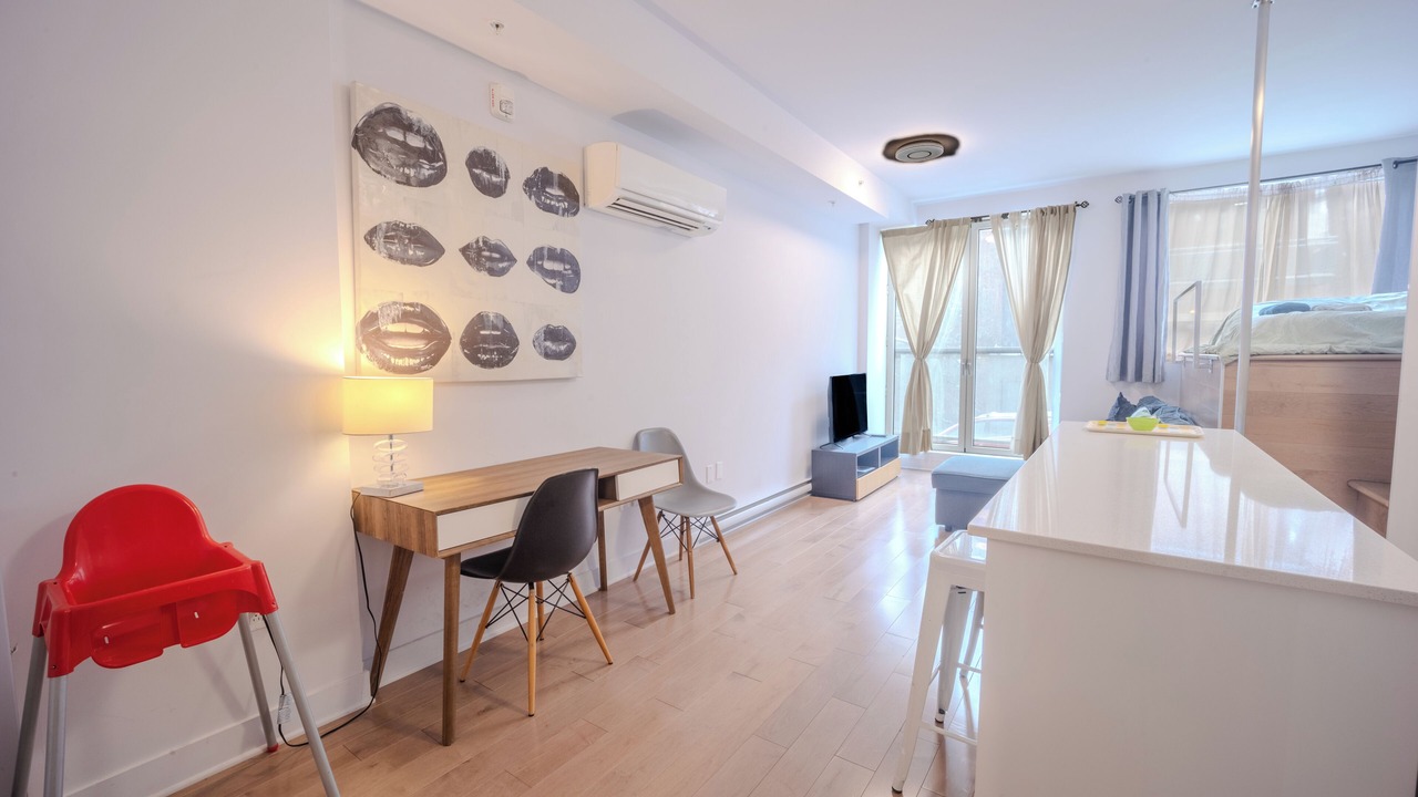 Photo of Bedroom in Latin Quarter