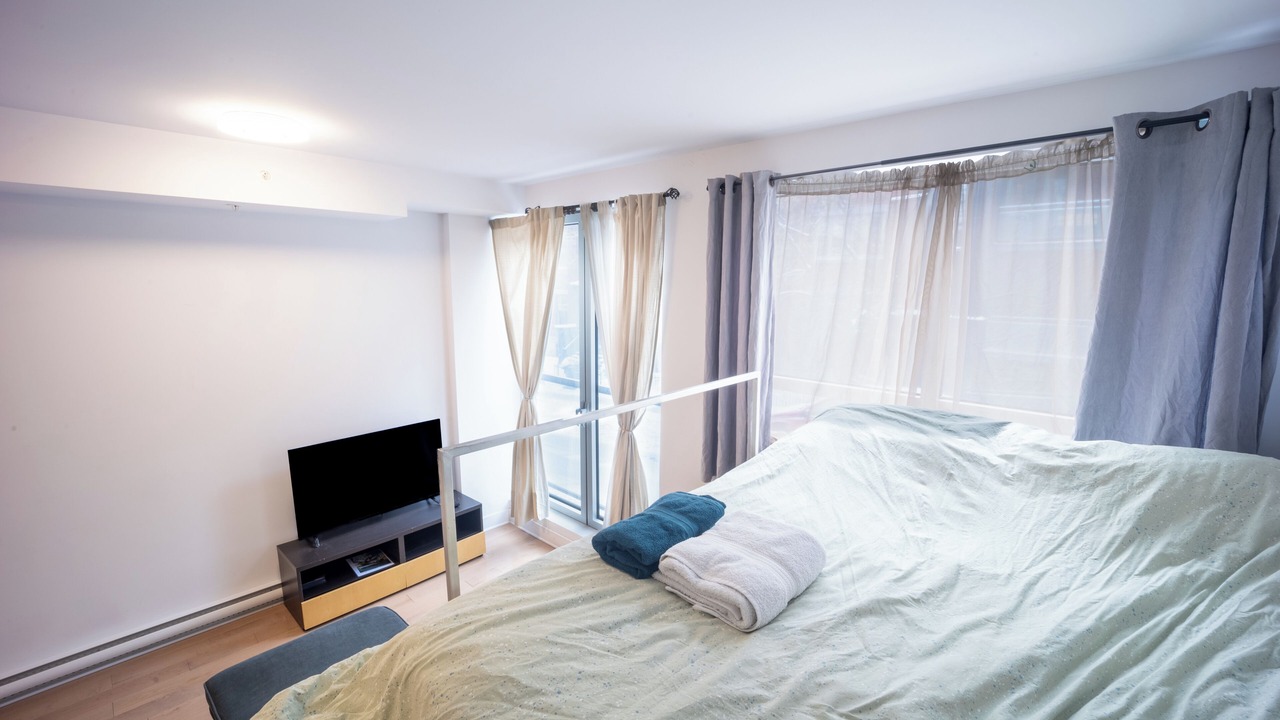 Photo of Bedroom in Latin Quarter