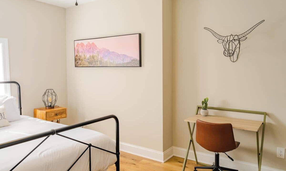 Photo of Bedroom in Columbia