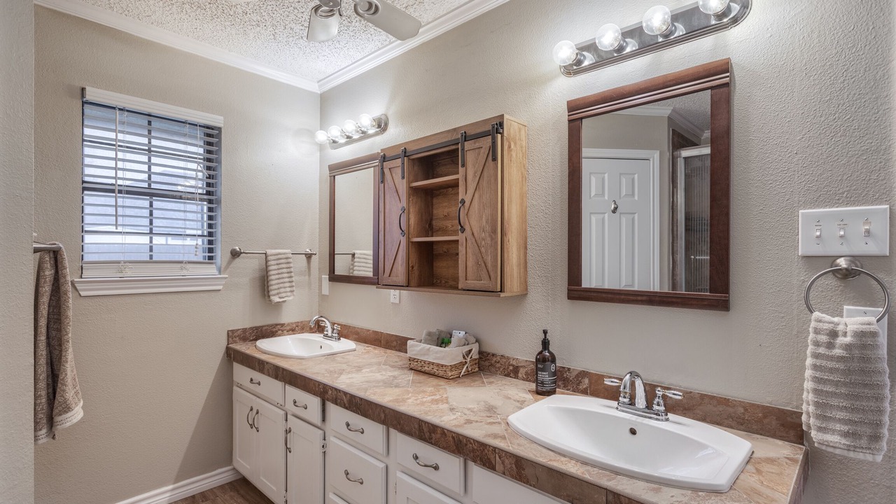 Photo of Bathroom in Weatherford