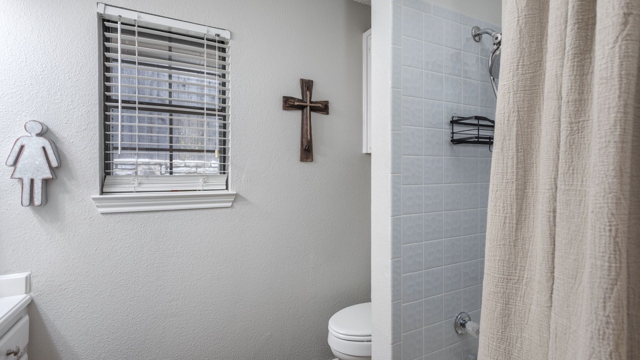 Photo of Bathroom in Weatherford