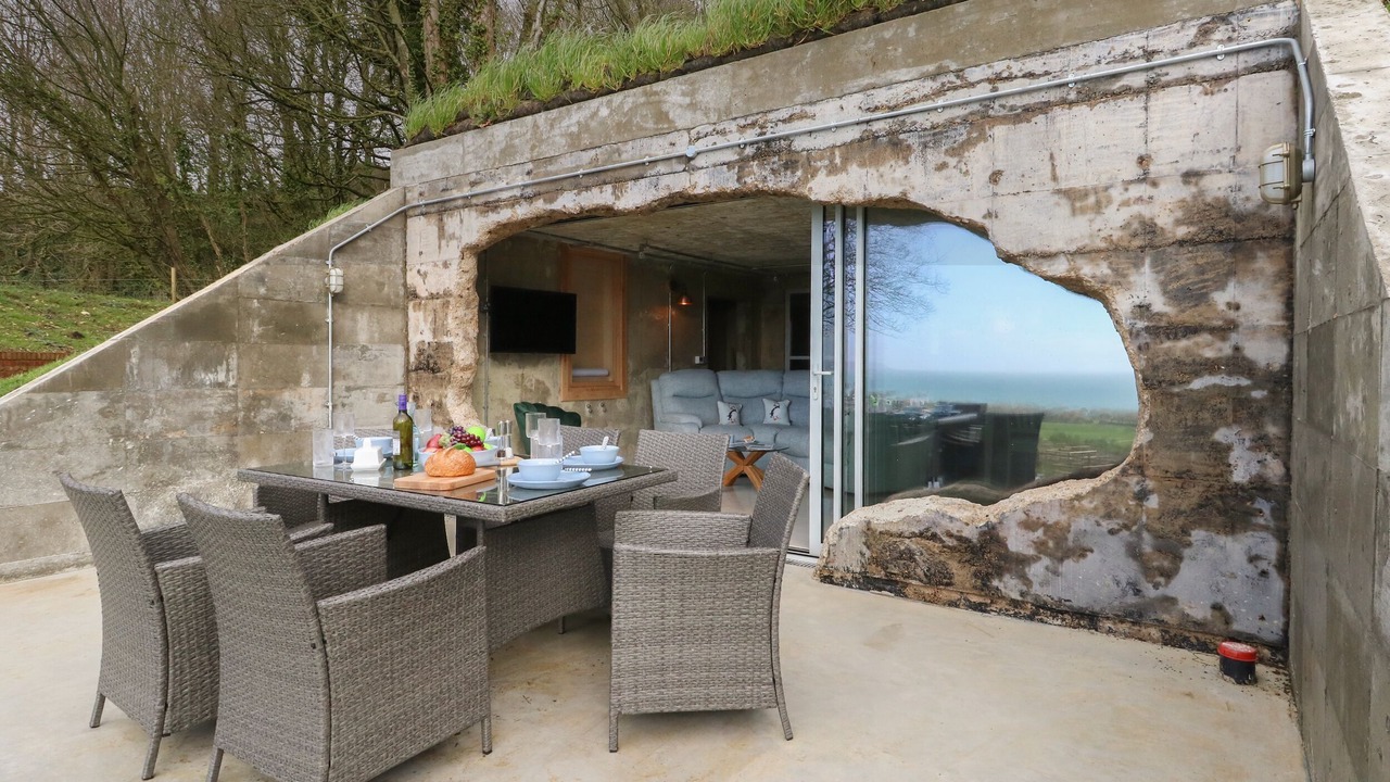 Photo of Outdoor in Holworth