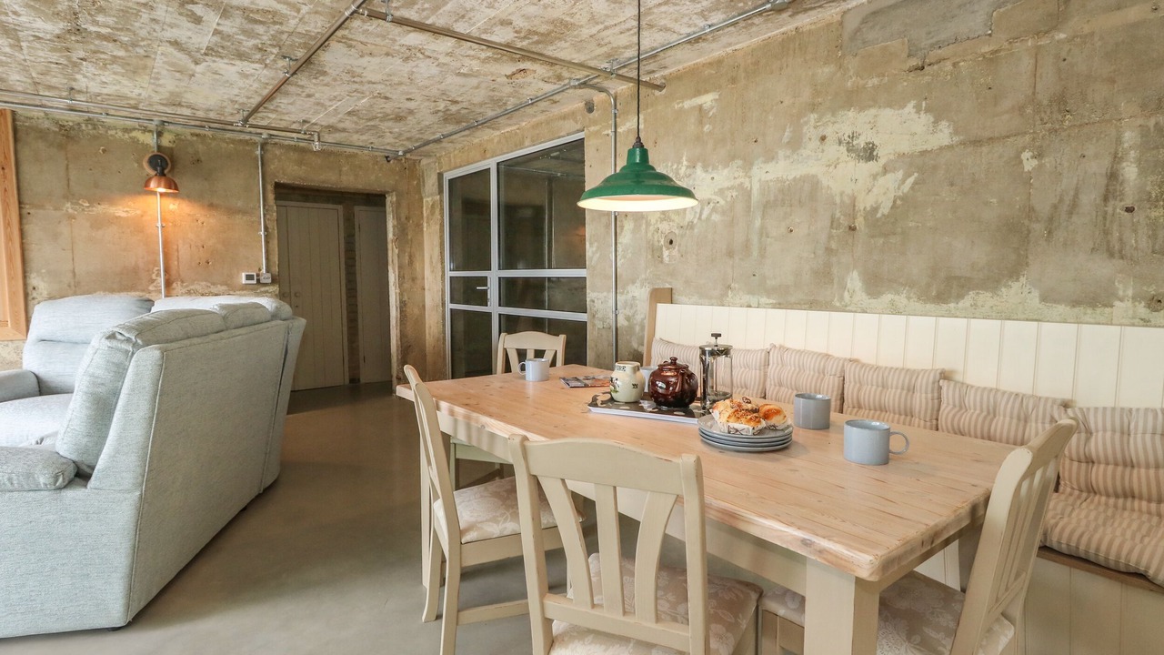 Photo of Others in Holworth