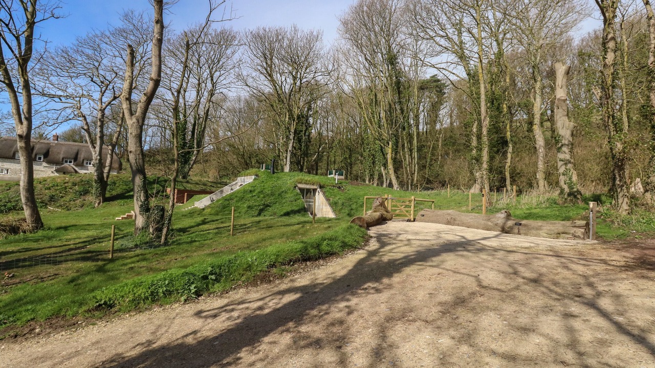 Photo of Outdoor in Holworth