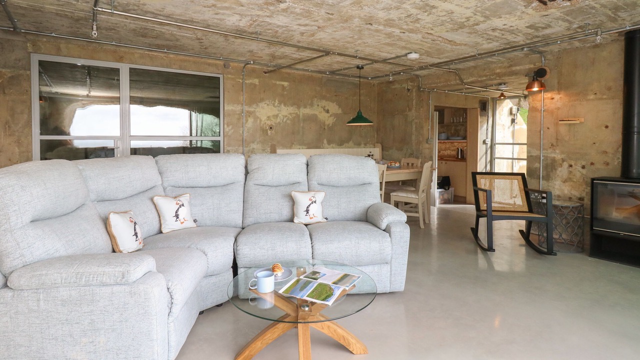 Photo of Livingroom in Holworth