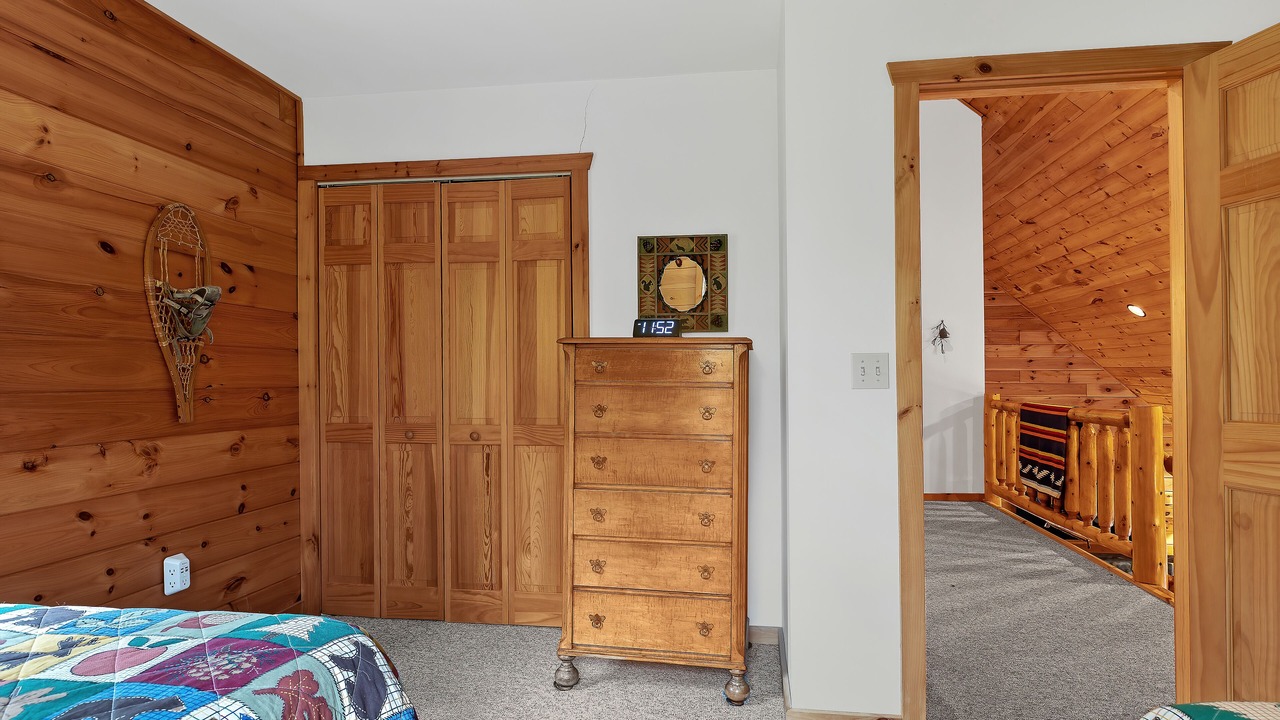Photo of Bedroom in Chester Shores