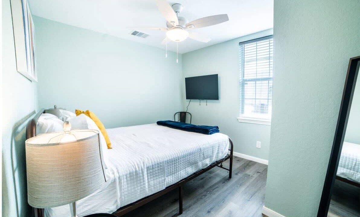 Photo of Bedroom in Near East Side