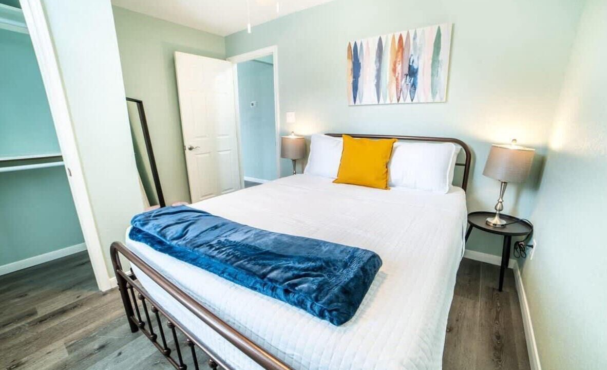 Photo of Bedroom in Near East Side