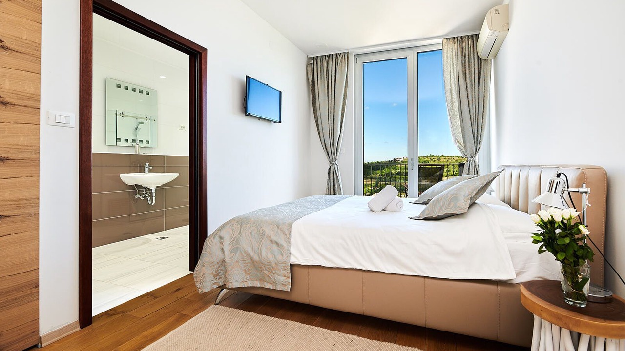 Photo of Bedroom in Momjan