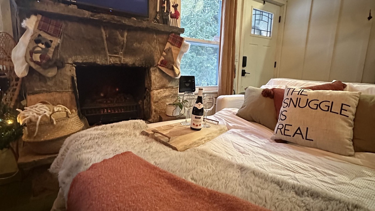Photo of Bedroom in Gravenhurst