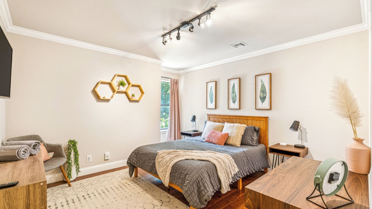 Photo of Bedroom in South Tulsa