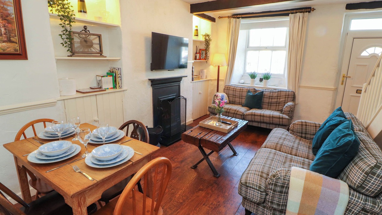 Photo of Livingroom in Staveley