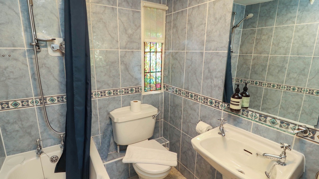 Photo of Bathroom in Staveley