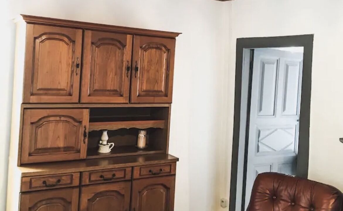 Photo of Others in Tallone