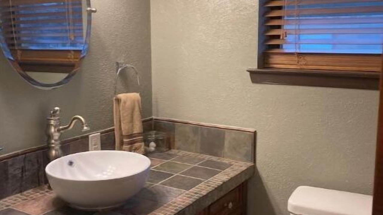 Photo of Bathroom in Leisure Land