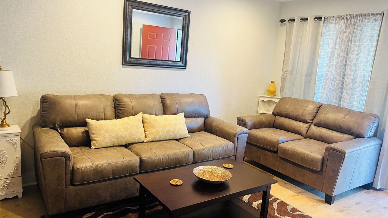 Photo of Livingroom in Rowlett