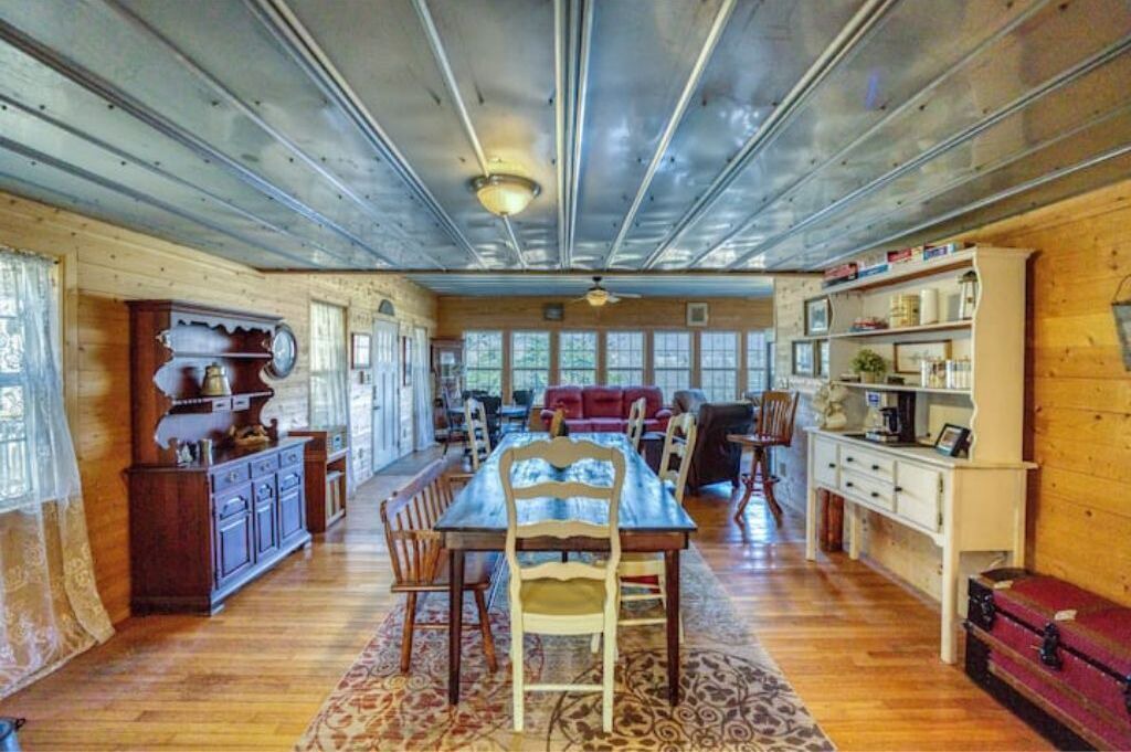 Photo of Bedroom in Jasper