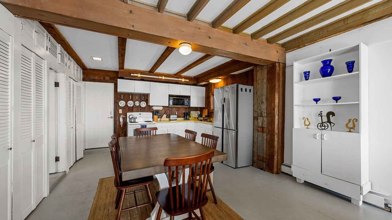 Photo of Others in Commercial Street