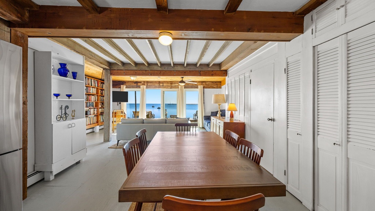 Photo of Others in Commercial Street