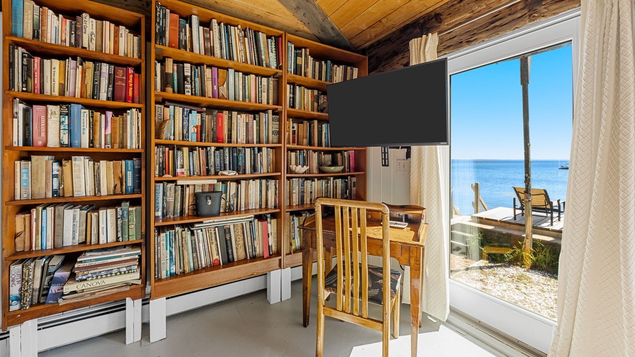 Photo of Others in Commercial Street