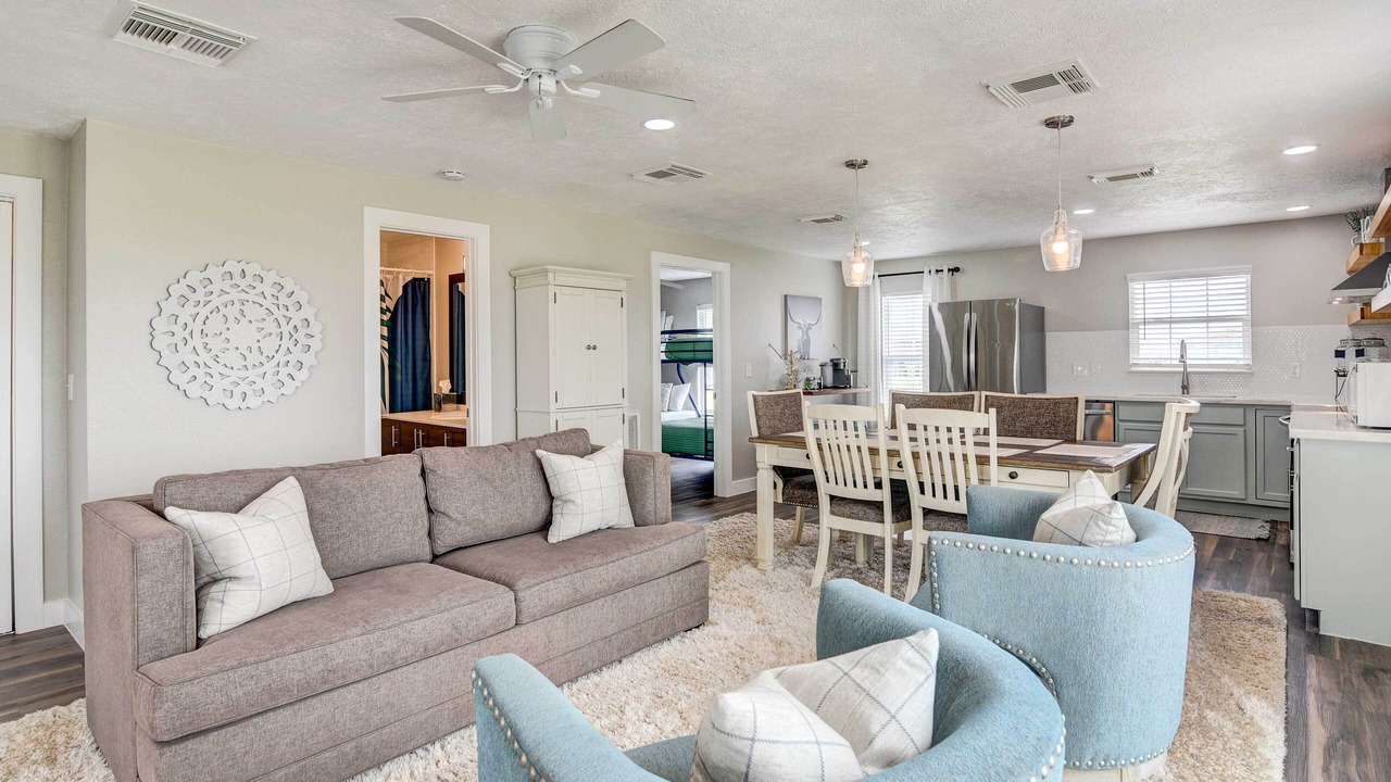 Photo of Livingroom in Galveston