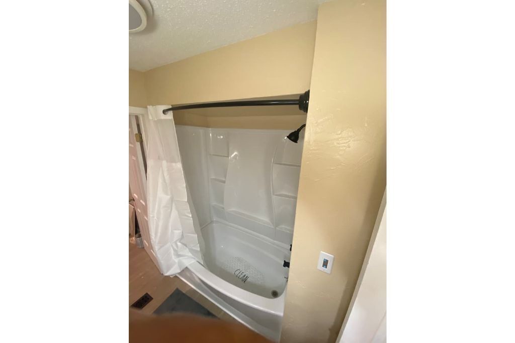 Photo of Bathroom in Seneca