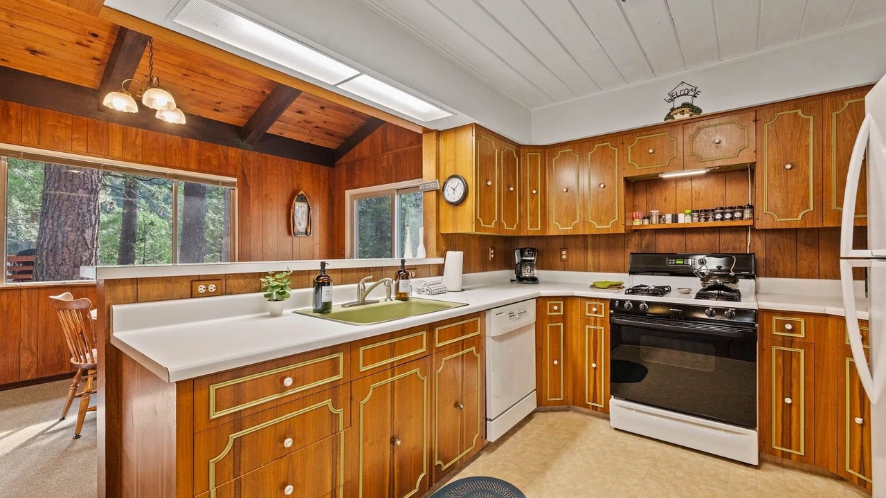 Photo of Kitchen in Strawberry