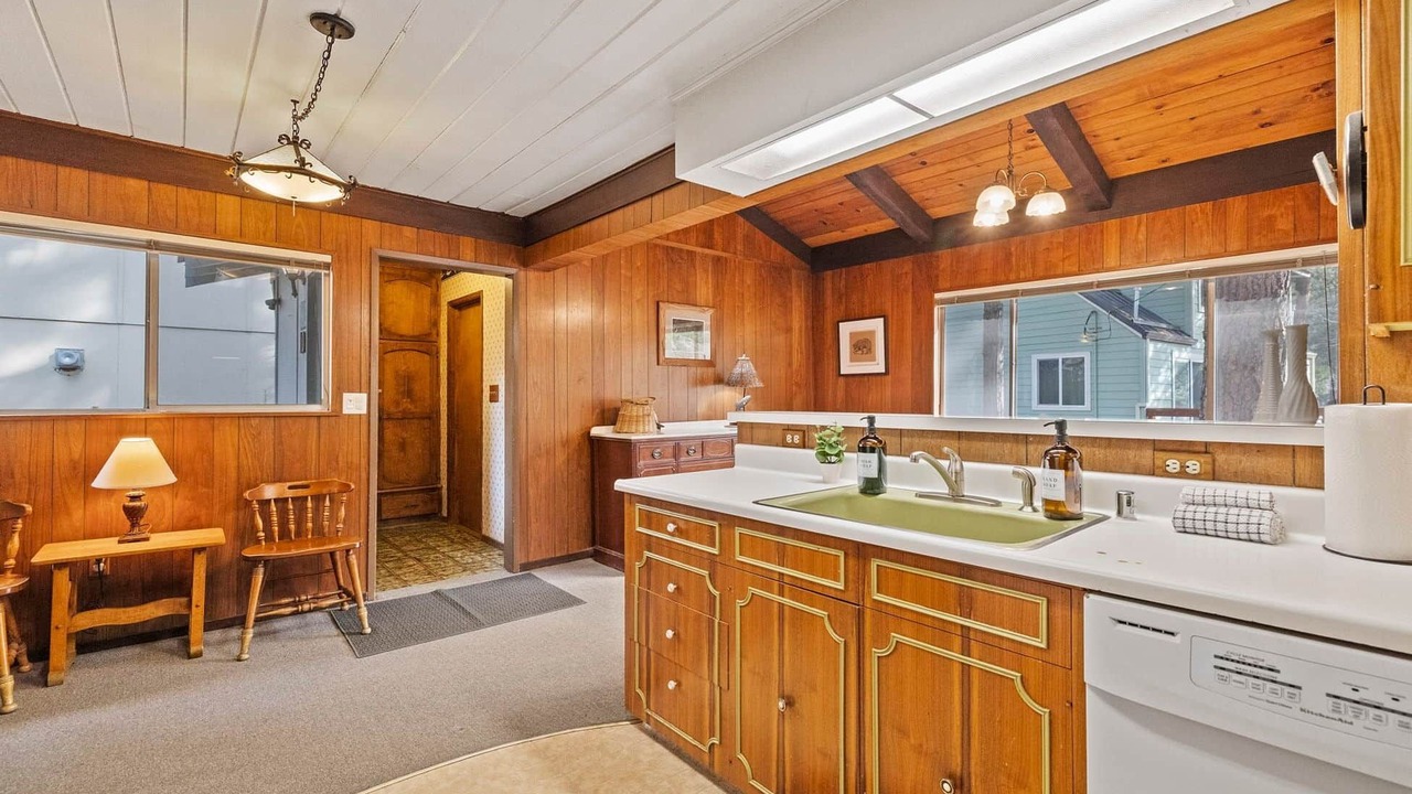 Photo of Kitchen in Strawberry