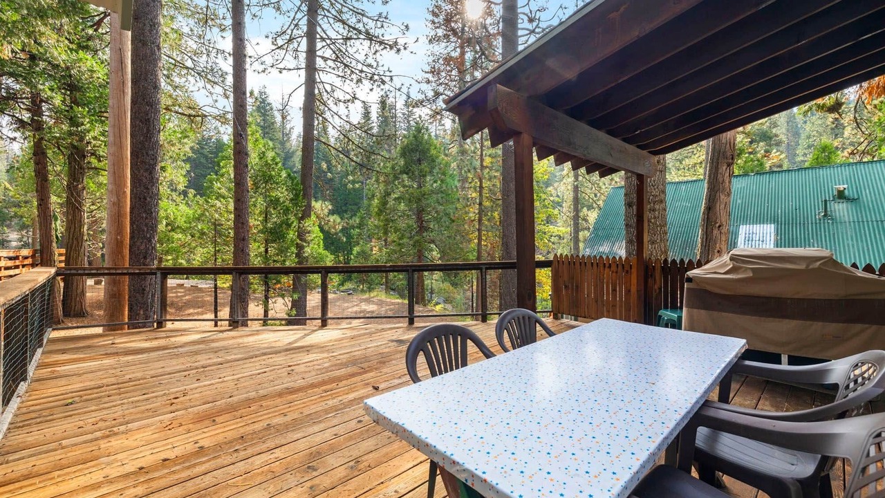 Photo of Outdoor in Strawberry