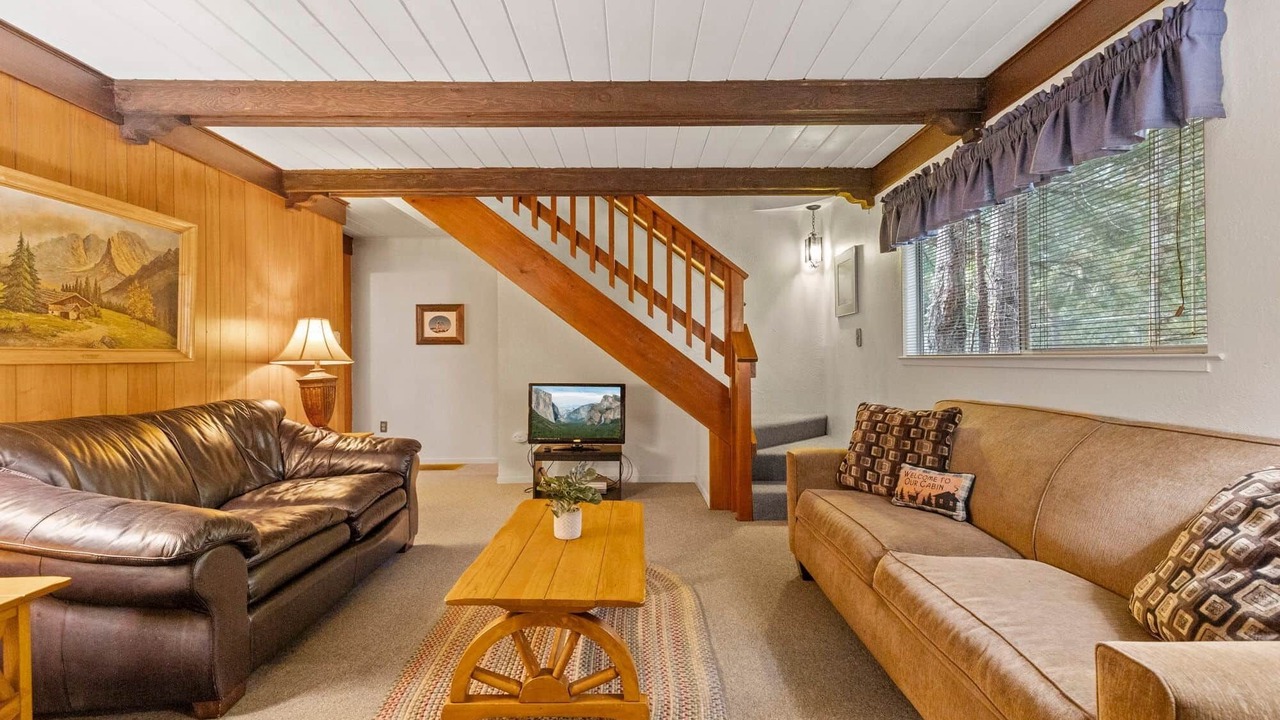 Photo of Livingroom in Strawberry