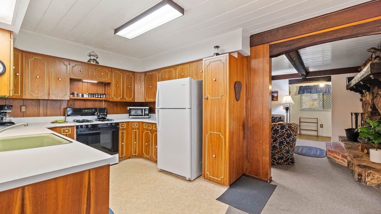 Photo of Kitchen in Strawberry