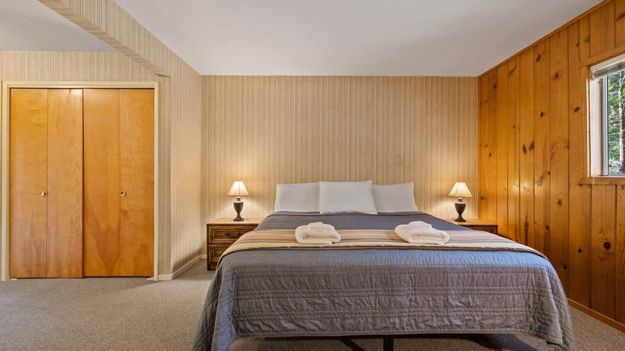 Photo of Bedroom in Strawberry