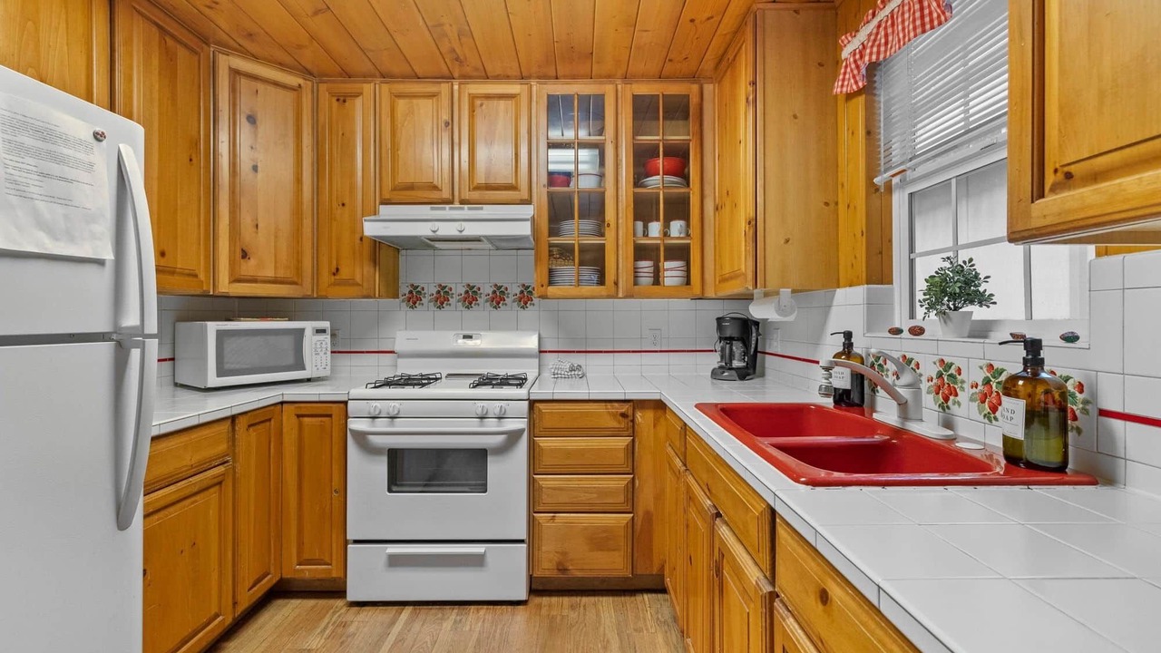 Photo of Kitchen in Strawberry