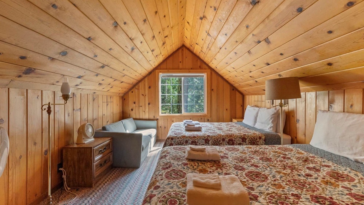 Photo of Bedroom in Strawberry