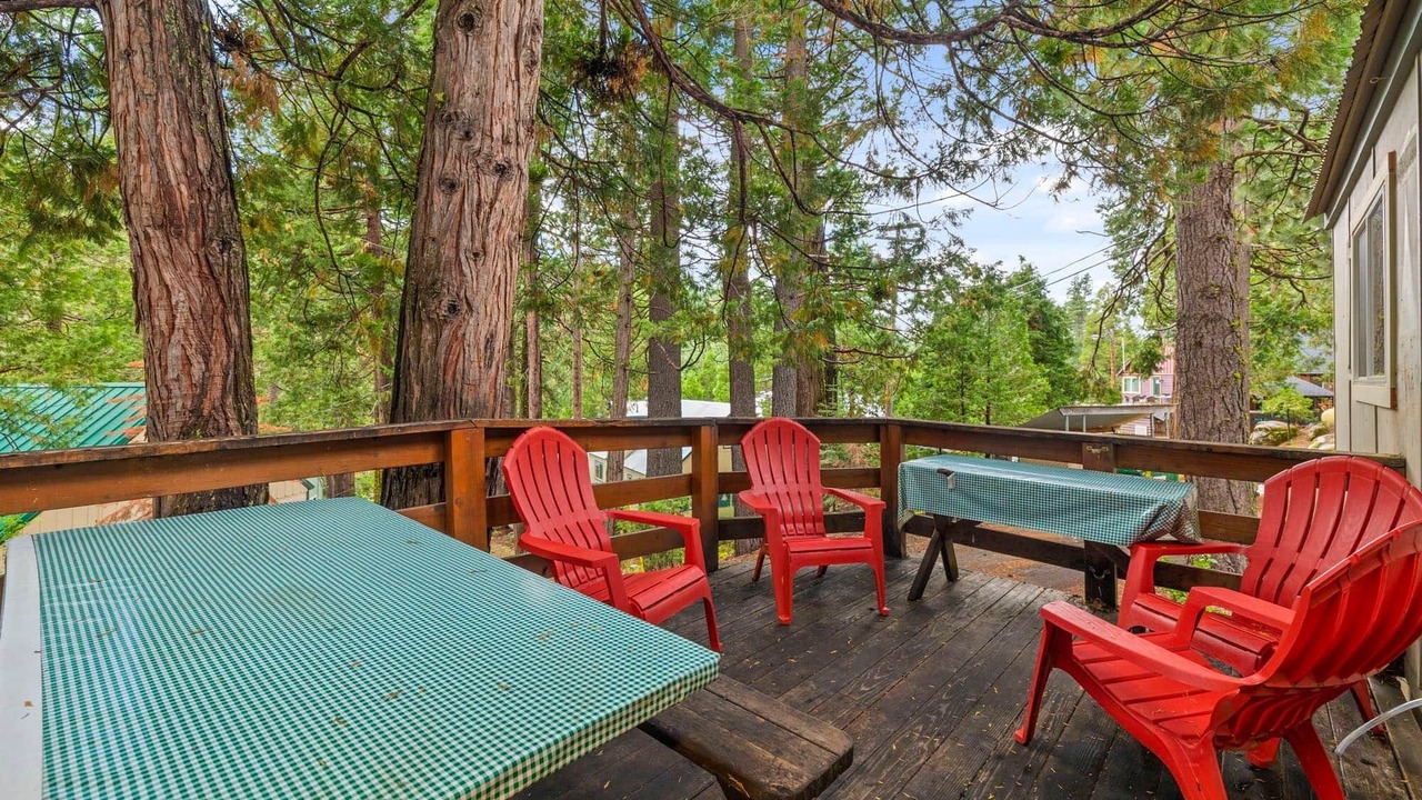 Photo of Outdoor in Strawberry