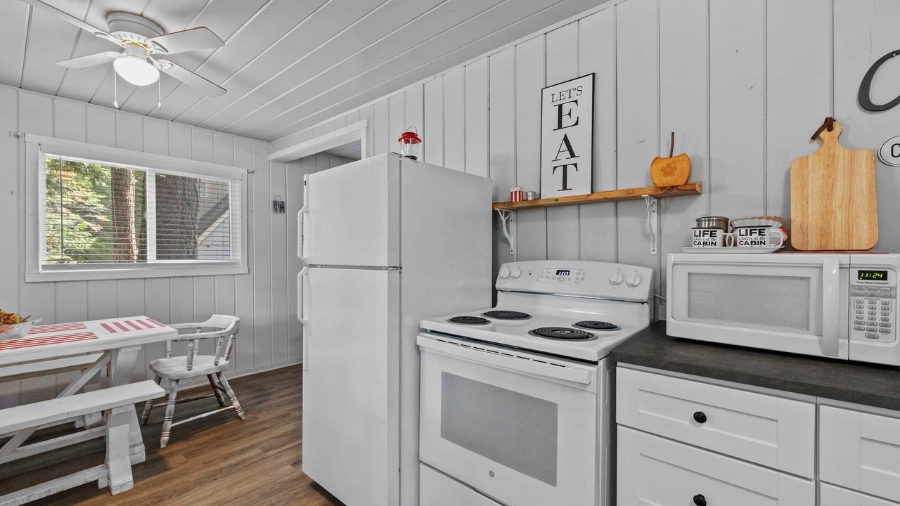 Photo of Kitchen in Strawberry