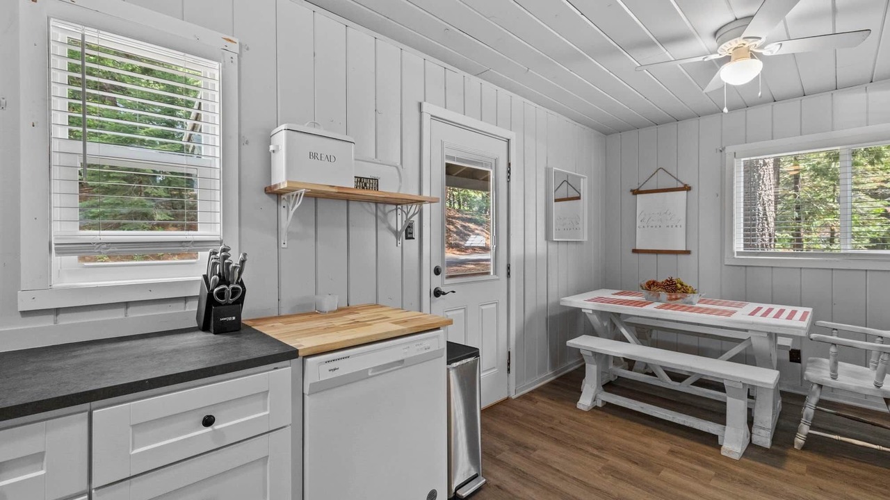 Photo of Others in Strawberry