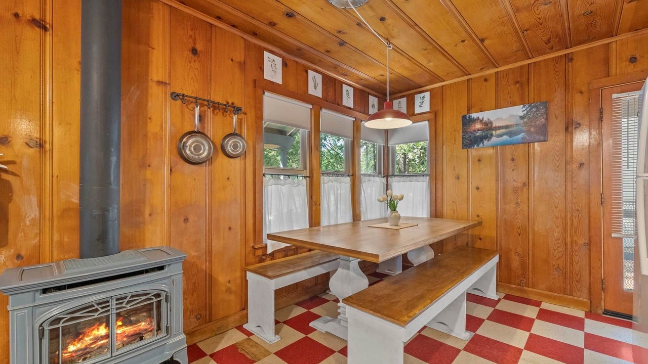 Photo of Others in Strawberry