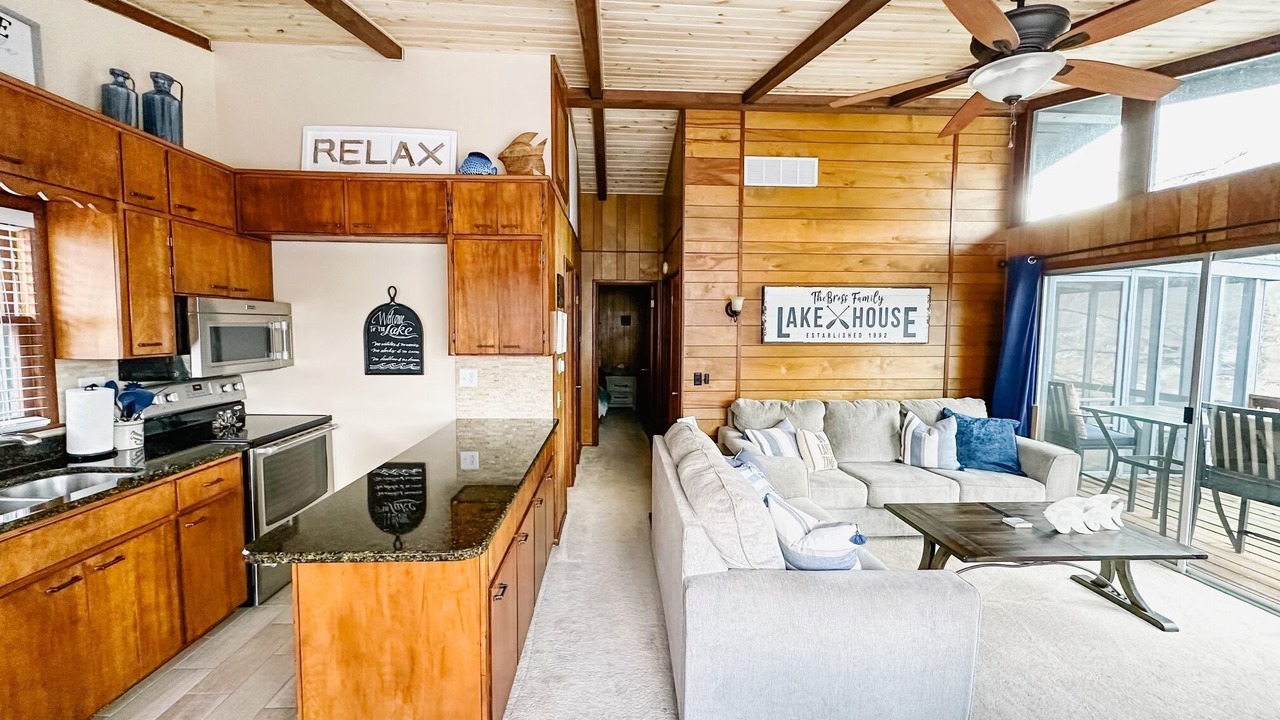 Photo of Livingroom in Gravois Mills