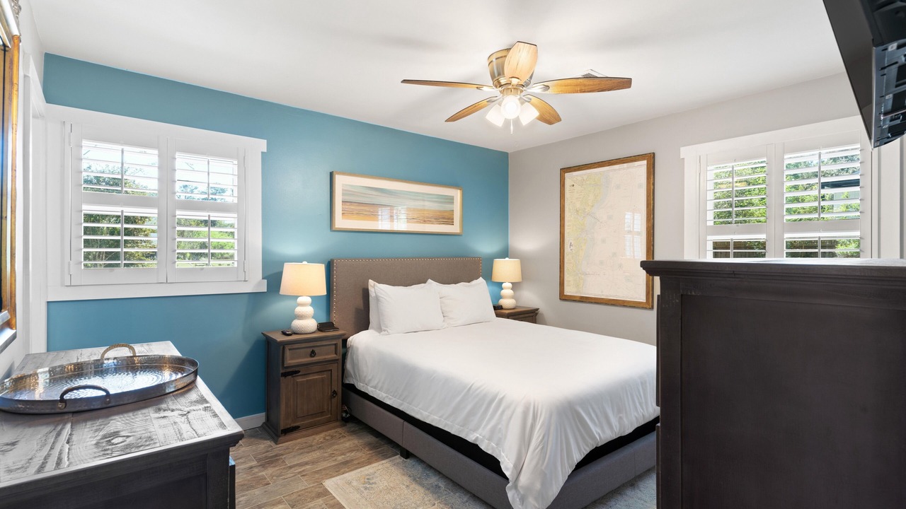 Photo of Others in Saint Simons Heights