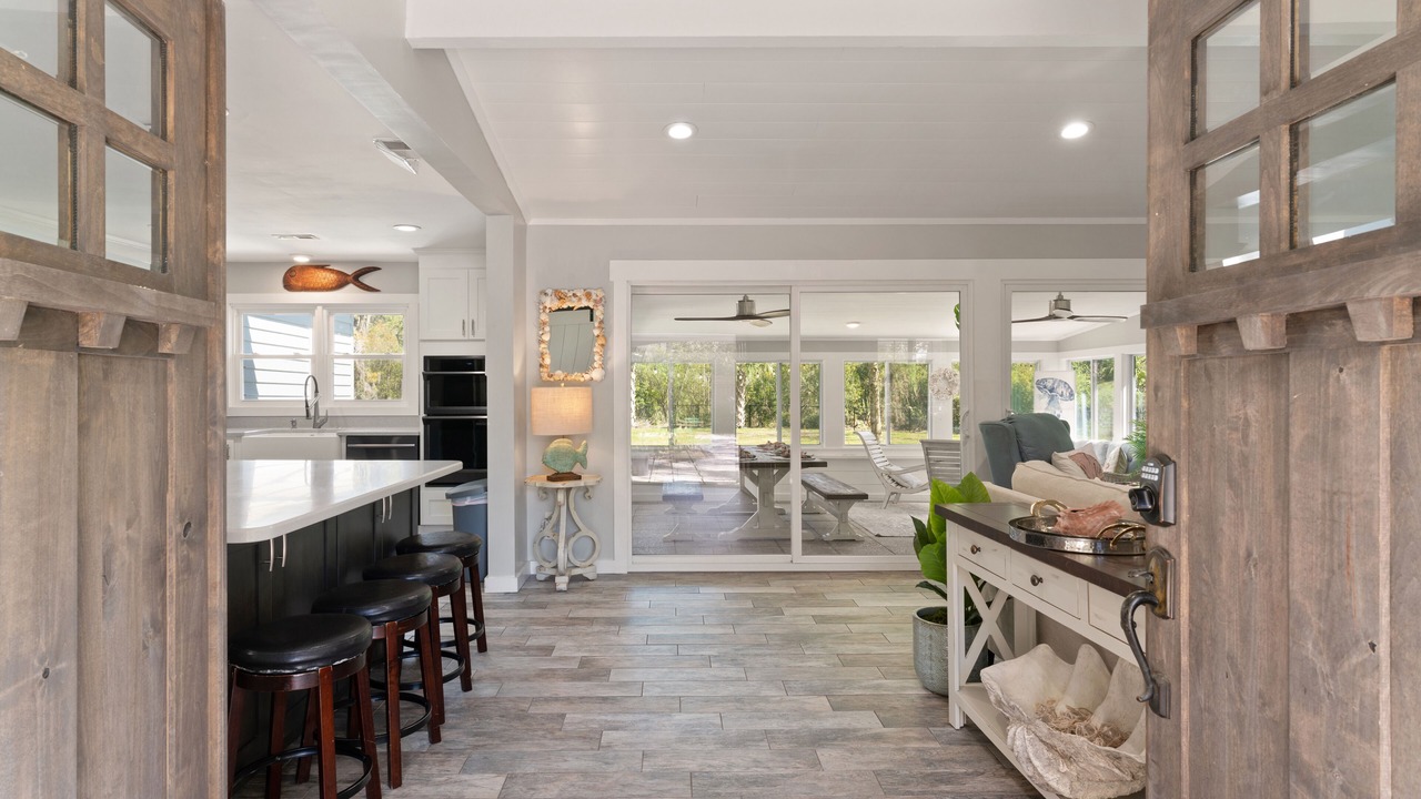 Photo of Others in Saint Simons Heights