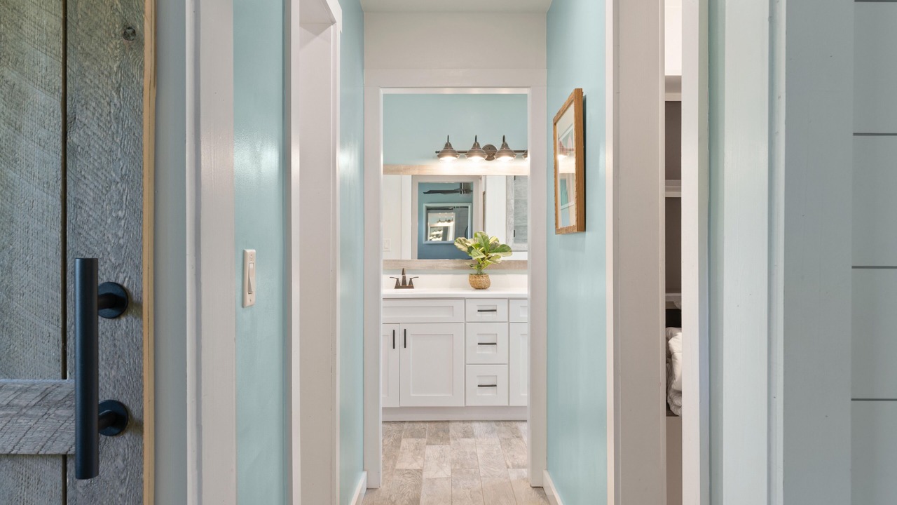 Photo of Others in Saint Simons Heights