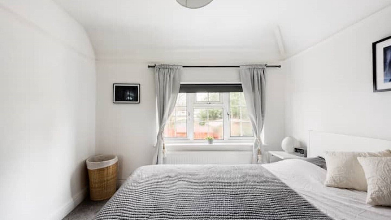 Photo of Bedroom in Garston