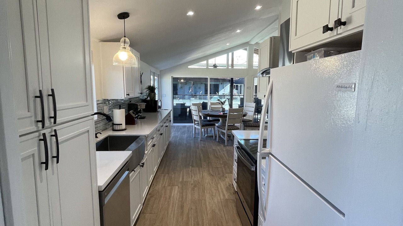 Photo of Kitchen in Moovalya Keys