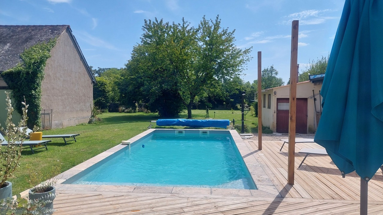 Photo of Outdoor in Ladon