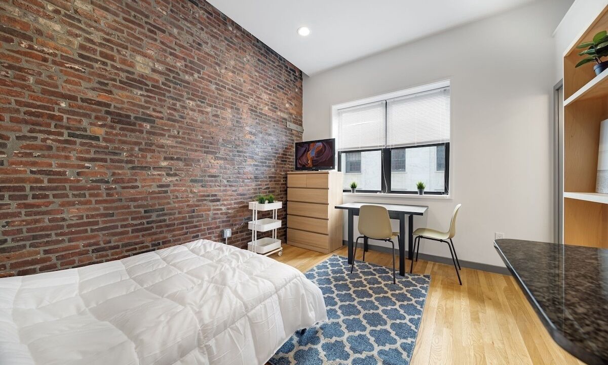 Photo of Bedroom in Beacon Hill